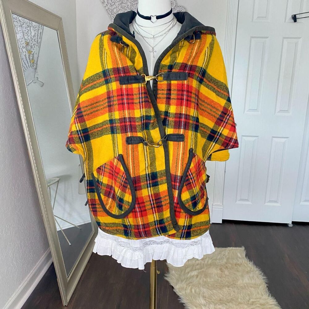 Vintage 1960s Wool Plaid Poncho Cape With Hood & Clip Closure OS Yellow Multi